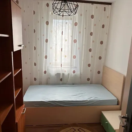 Daire Ilya Apartament Köstence