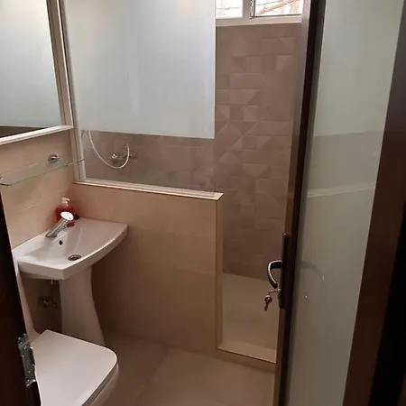 Ilya Apartament *